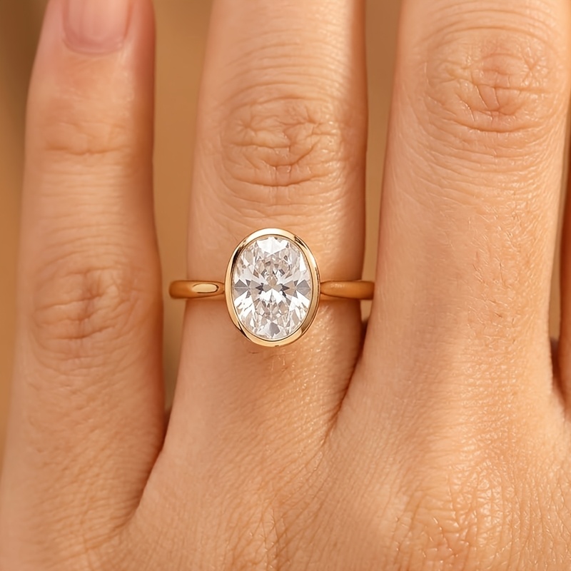 Women's Exquisite Light Luxury Oval Engagement Ring