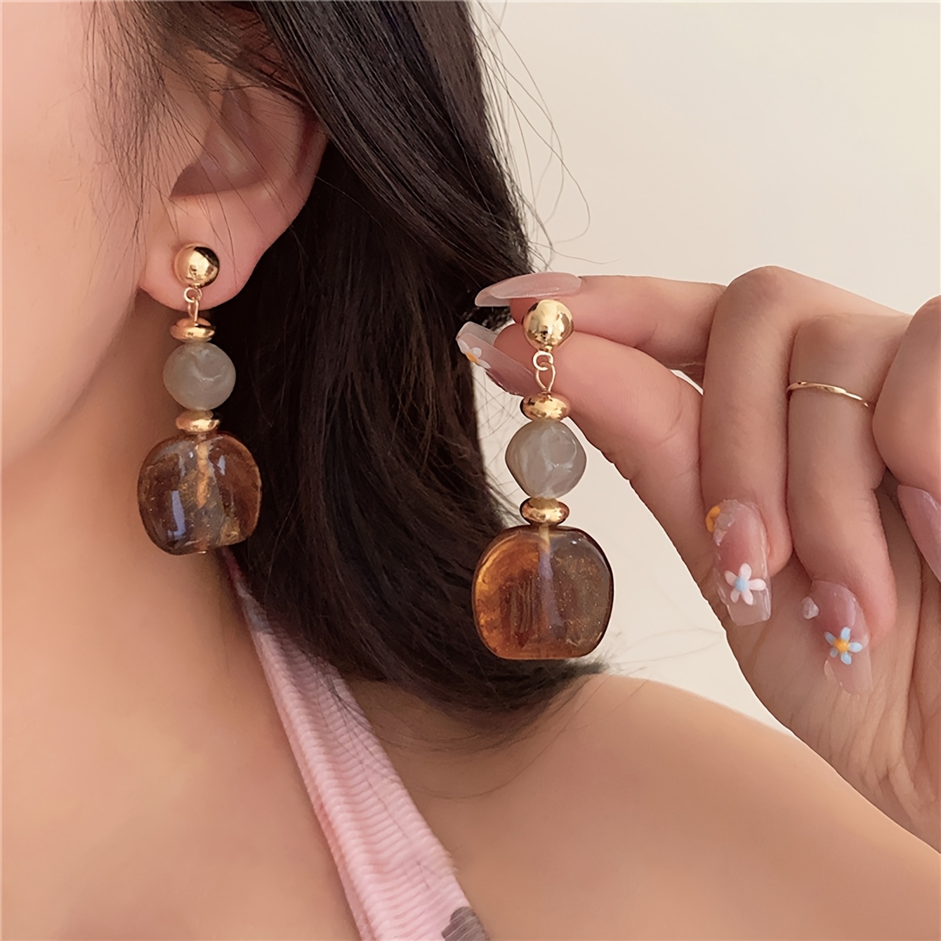 Women's Vintage Smudged Acrylic Beaded Pendant Earrings