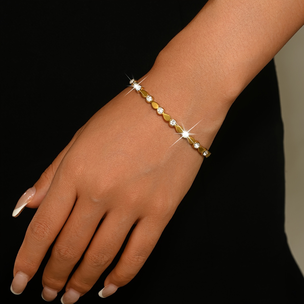 Women's Stainless Steel Teardrop Design Rhinestone Bangle
