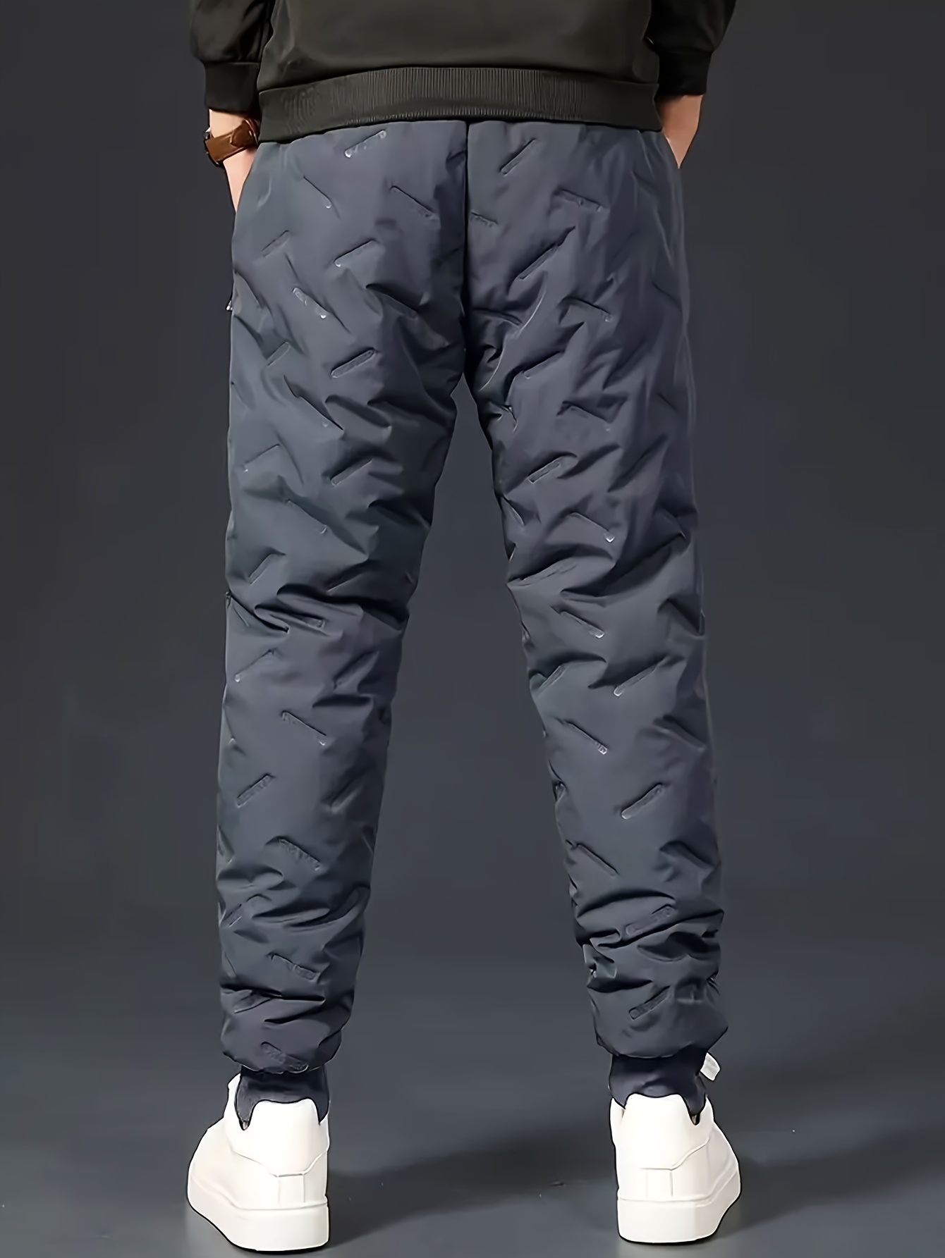 2pcs mens outdoor sports warm fleece lined fashion jacket and drawstring pants set Product details 4