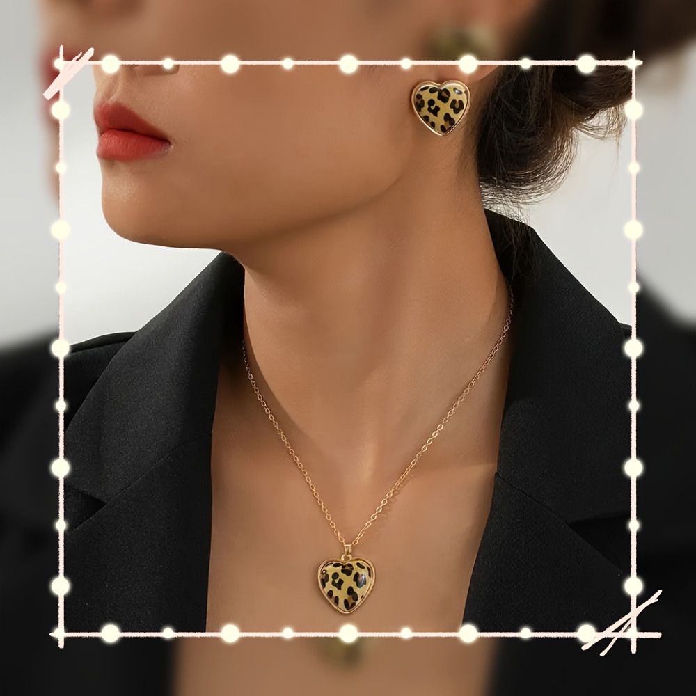 2pc Leopard Print & Heart Vintage Earrings Set for Women