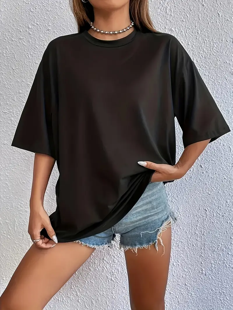 classic pure womens t shirt comfortable and breathable versatile essential for everyday casual wear showcasing Product details 0