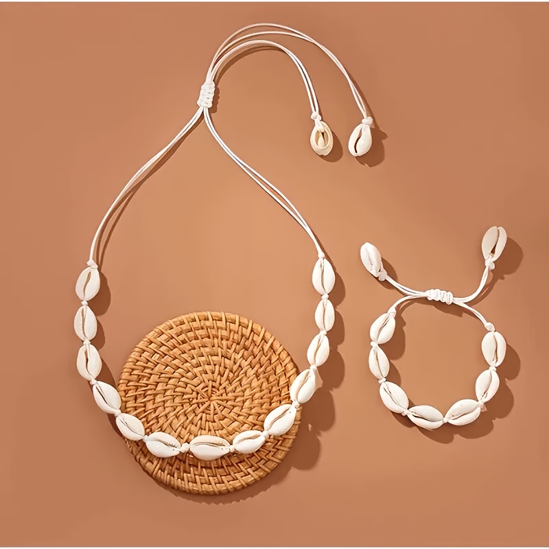 Image of Fashion Handmade Braided Shell Necklace Bracelet 2pcs Set Bohemian Women's Versatile Necklace Beach Resort Style Clavicle Chain
