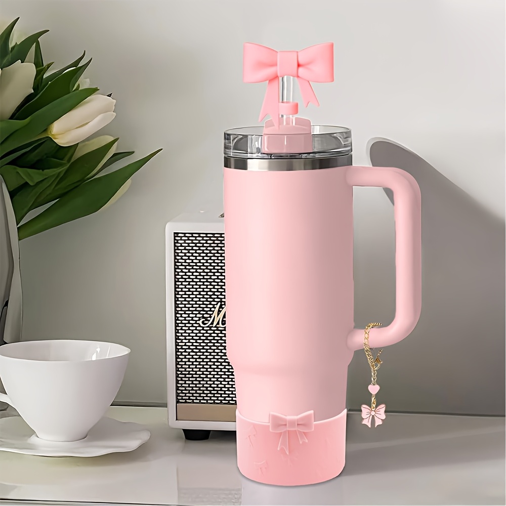 juego de accesorios para vasos de 4 piezas para vaso tumbler de 30oz y 40oz,   2 tapas   con   para   de 10mm reciclables, 1   de silicona para el pie del vaso y 1 adorno para la asa para vaso tumbler de 30&40oz detalles 5