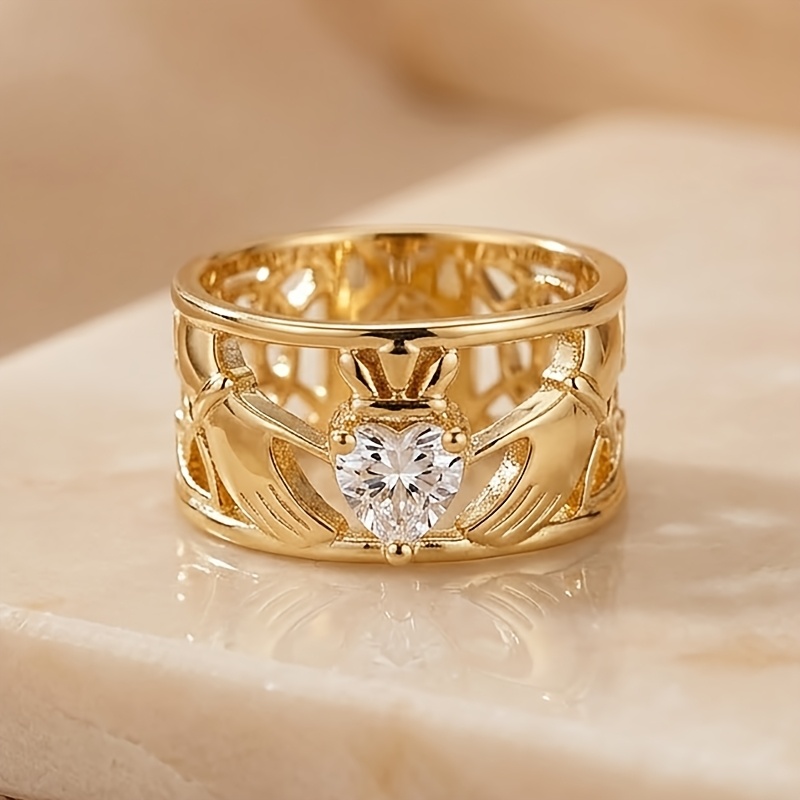 Women's Retro Claddagh Heart Crown Wide Band Ring