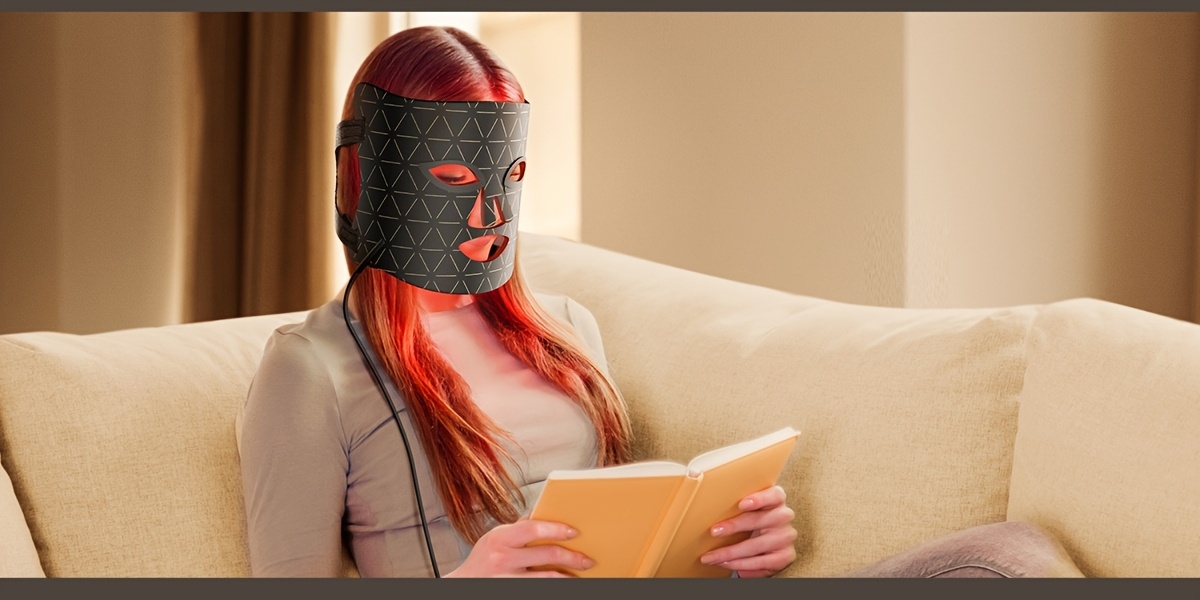 LED Facial & Neck Mask in use