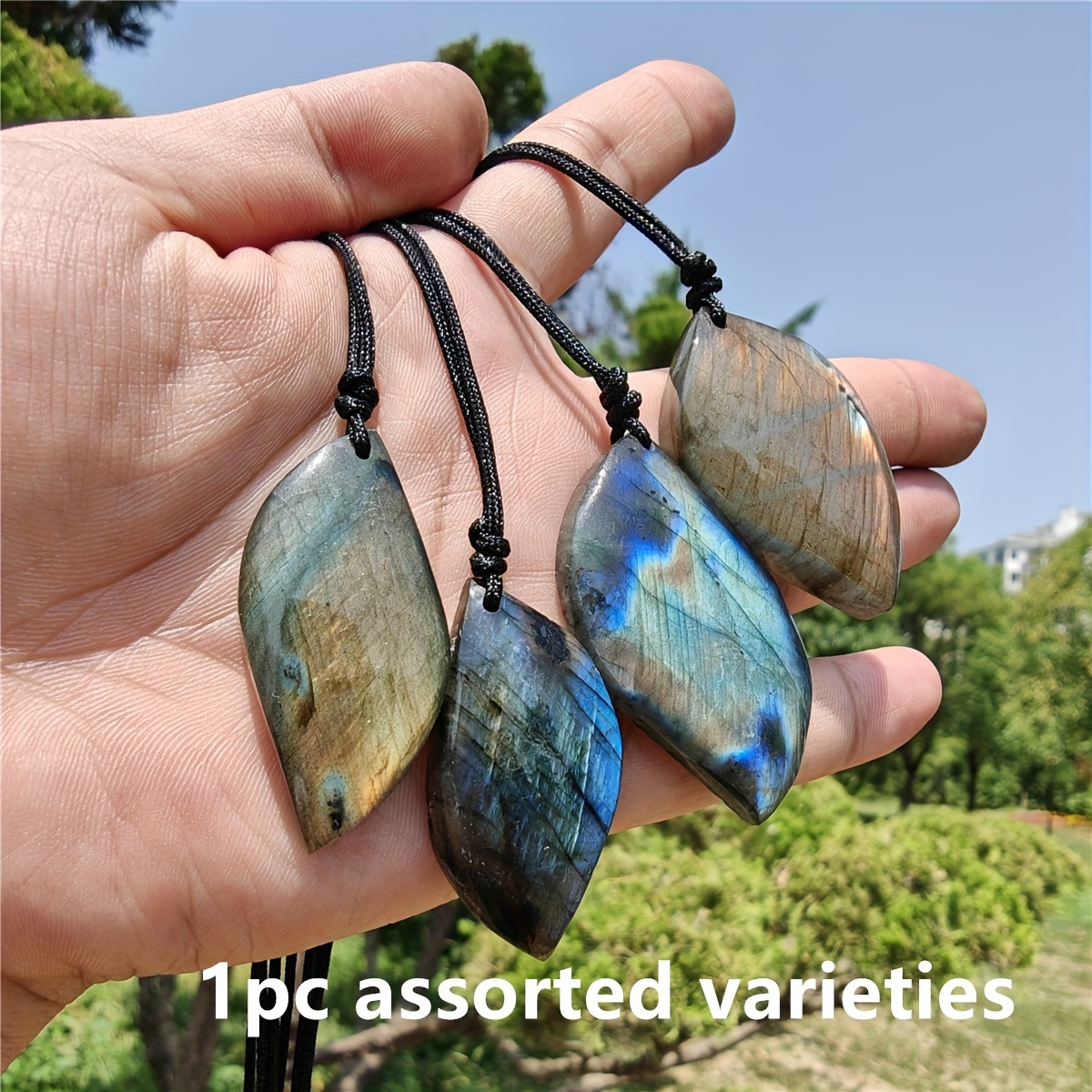 Image of 1pc Random Irregular Labradorite Pendant Sunstone Pendant Jewelry Necklace Jewelry Stylish Ornament Design For Man Woman