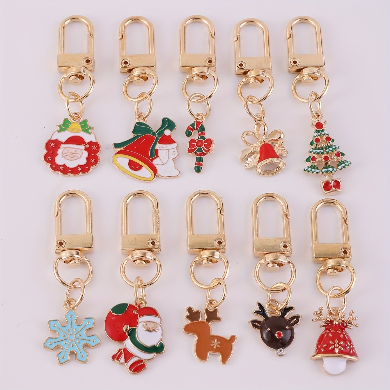 

10pcs Alloy Christmas Keychain Set, Enamel , Fashionable Key Rings For , Supplies And