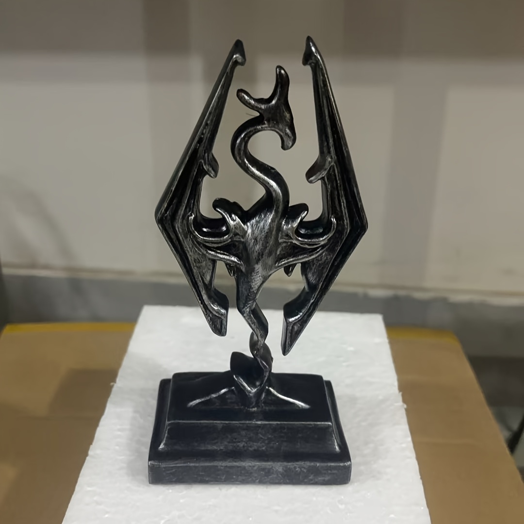 1pc Dragon Resin Statue - 17cm/6.69" Large Scale Collectible Figure With Iconic Logo & Dragon Scales, Durable /outdoor Gaming Decor For Pc , Birthday/christmas/holiday Gift For Scrolls Fans
