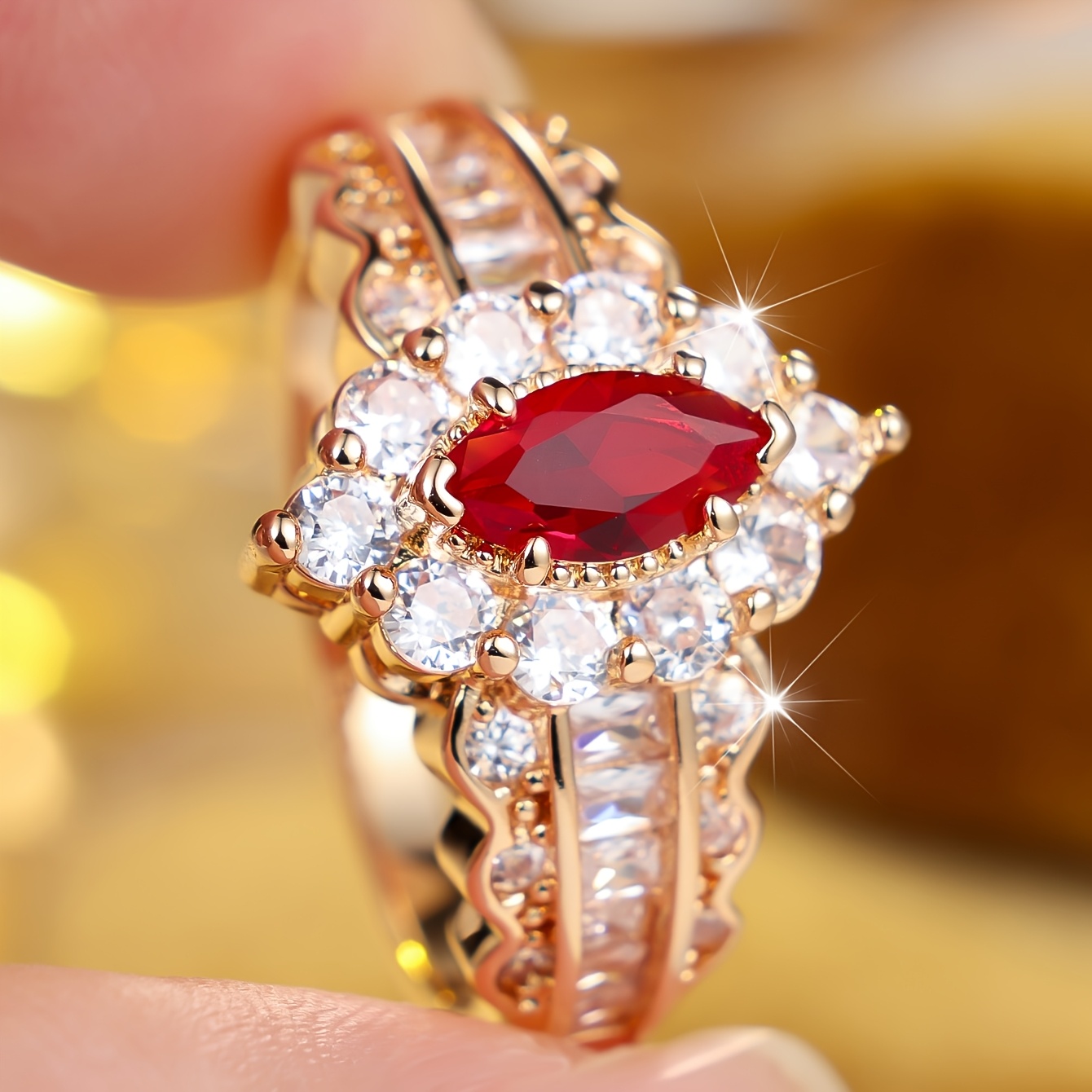 Women's Luxurious Cubic Zirconia Ring, Elegant Design
