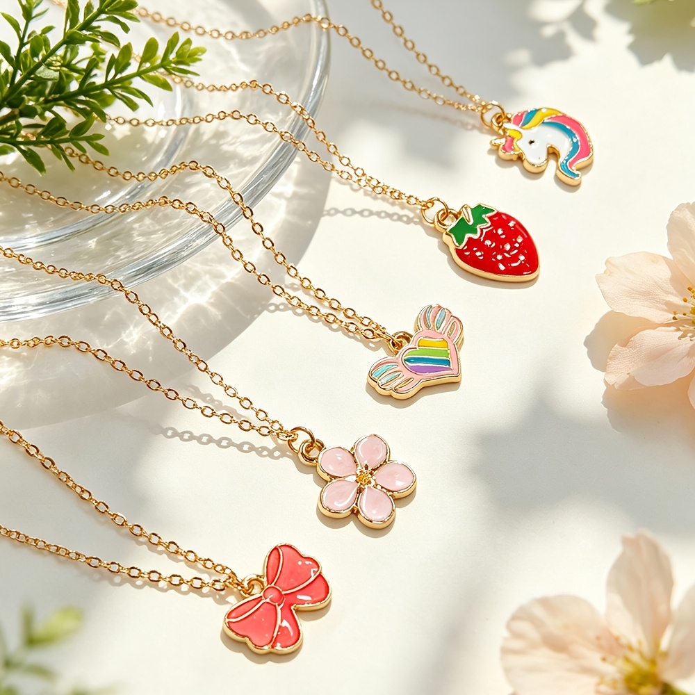 TEMU 1 Set 5pcs Mixed Style Unisex Pendant Necklace Set, Strawberry Unicorn Bow And Other Designs, Daily Wear And Festive Occasions, Gift For ,