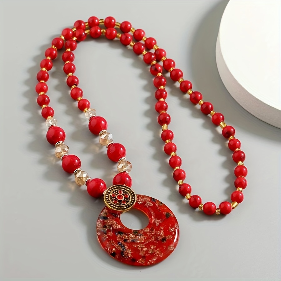 

Collier élégant avec pendentif en perles et breloque ronde rouge - Accessoire élégant à porter au quotidien, sans placage, matériau en perles, adapté à toutes les saisons