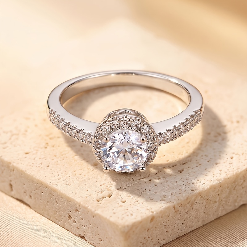 Women's Sparkly Round Synthetic Zirconia Engagement Ring