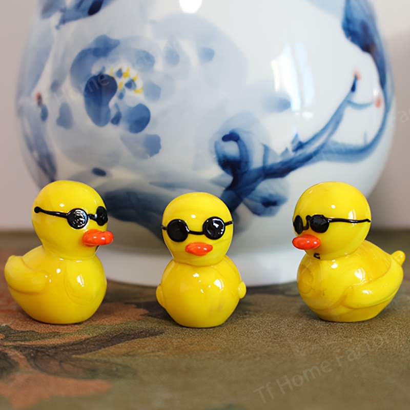 glass duck - United Kingdom