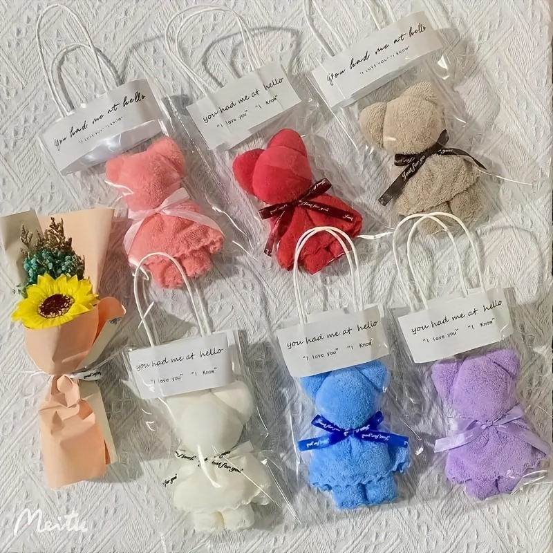 

6pcs Serviettes en Peluche Cadeaux de Fête, Polyester, Très Adaptées pour Mariage et Anniversaire, Convient pour Toutes les