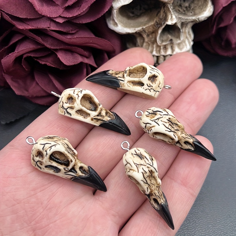 

Punk Style Resin Skull Pendants - 2pcs 3d Magpie Bird Skull Charms For Diy Jewelry Making, Animal Pattern Designer Pendant Charms, No Plating, Non-magnetic