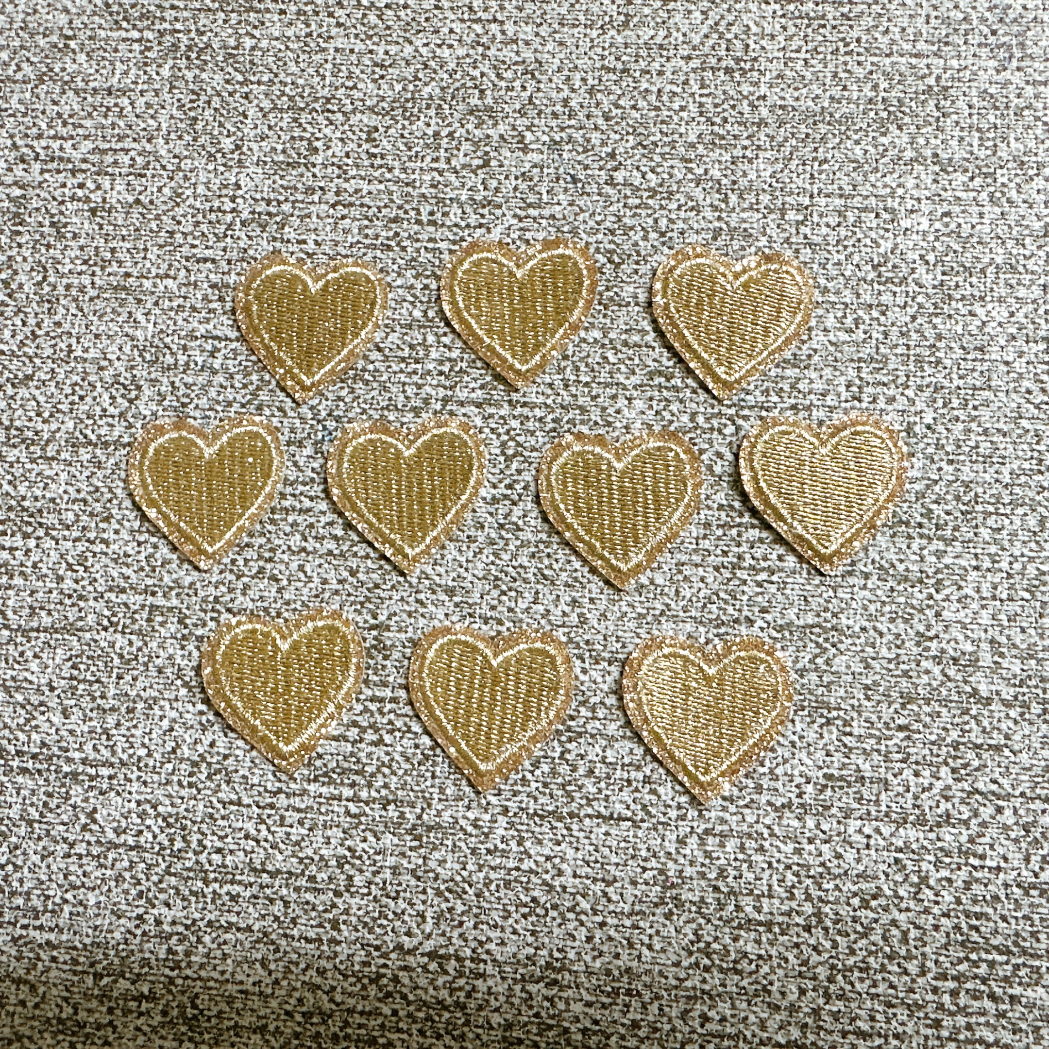 TEMU 10pcs Of Heart-shaped Golden Small Heart Embroidery Patches Suitable For Women's Clothing, Iron-on Patches For Sewing Fabric Additions. Fine