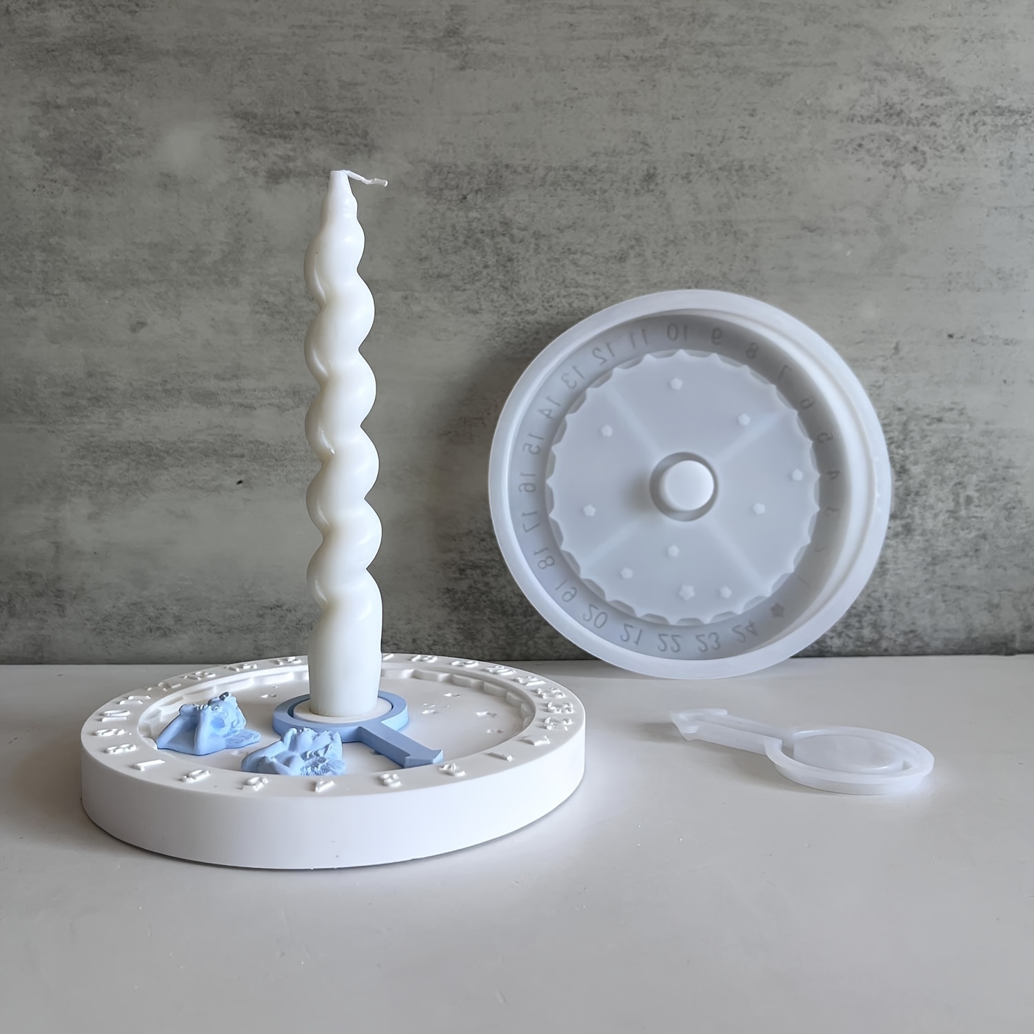 

Christmas Countdown Candle Holder & Tray Silicone Mold - Irregular Shape For Cement, Plaster Decorations & Epoxy Resin Crafts