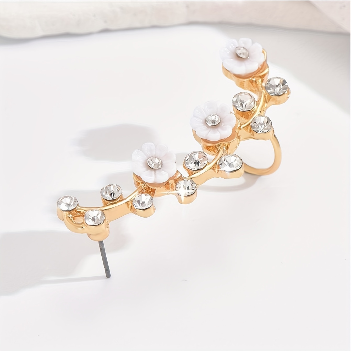 Sweet Elegant Rhinestone Resin Flower Earrings