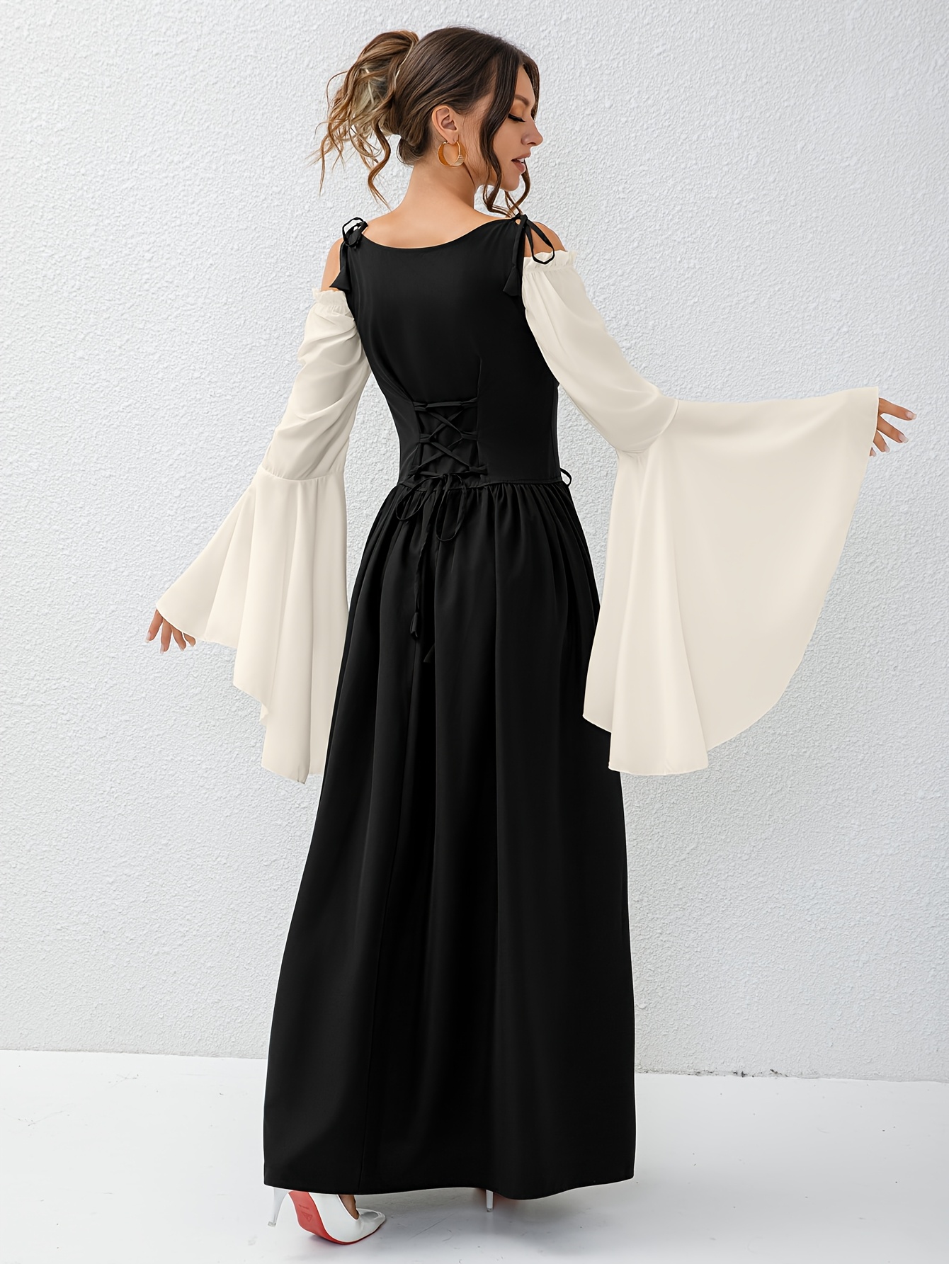 black elf dress outfit medieval vintage court princess dress SIZE:USA 12 / EU 42 / UK 14 eligible-for-discounts Decorated with silver Pearl Maxi Dress Black