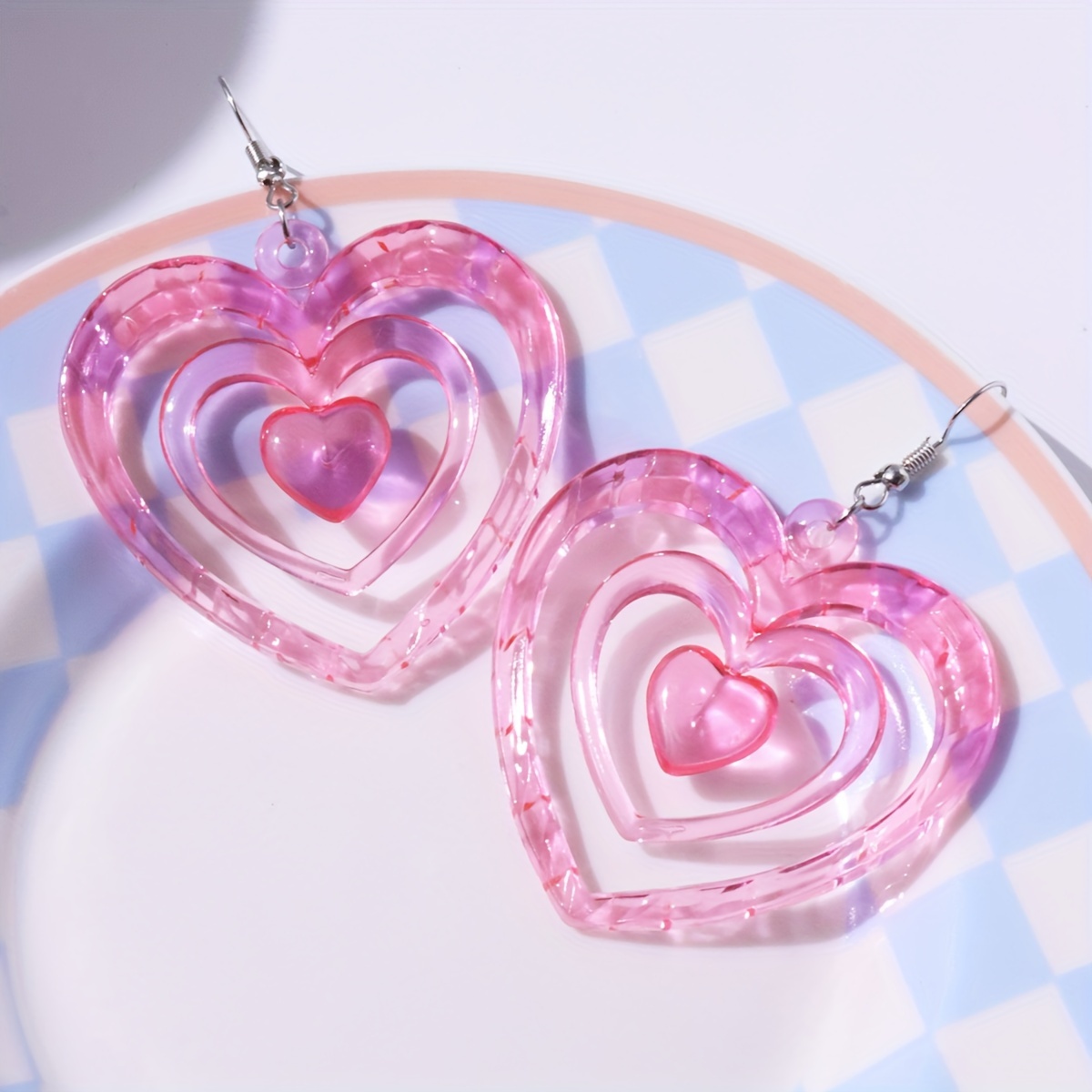 TEMU A Pair Of Earrings Featuring A Vintage And Stylish , Perfect For Parties And Everyday Wear, Making A Great Gift For A Girlfriend