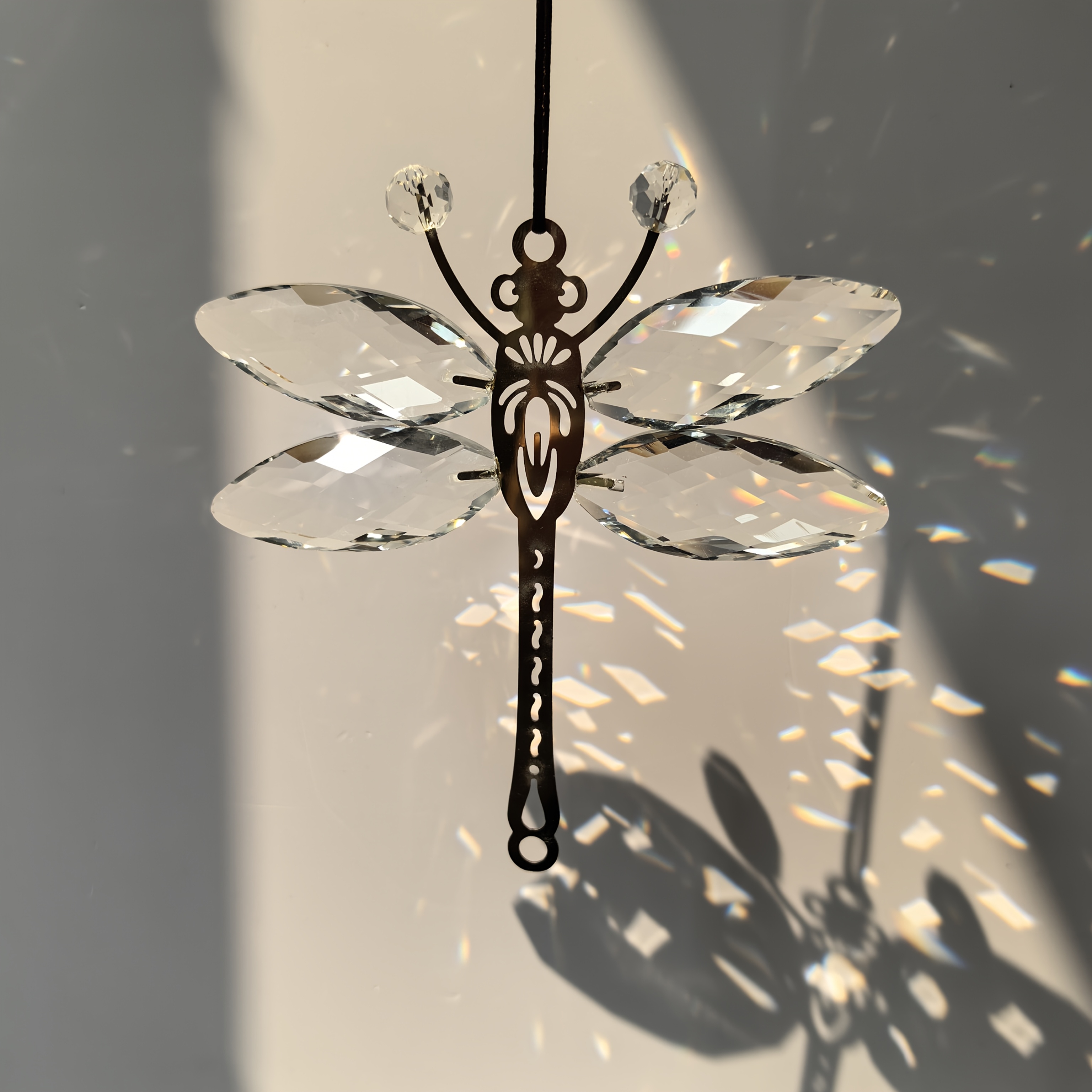 Image of Sunlight Catcher Crystal Dragonfly, No Electricity Required, Light , Suitable For Home Decoration, Courtyard And Balcony, Children's Day Gift, Christmas Gift