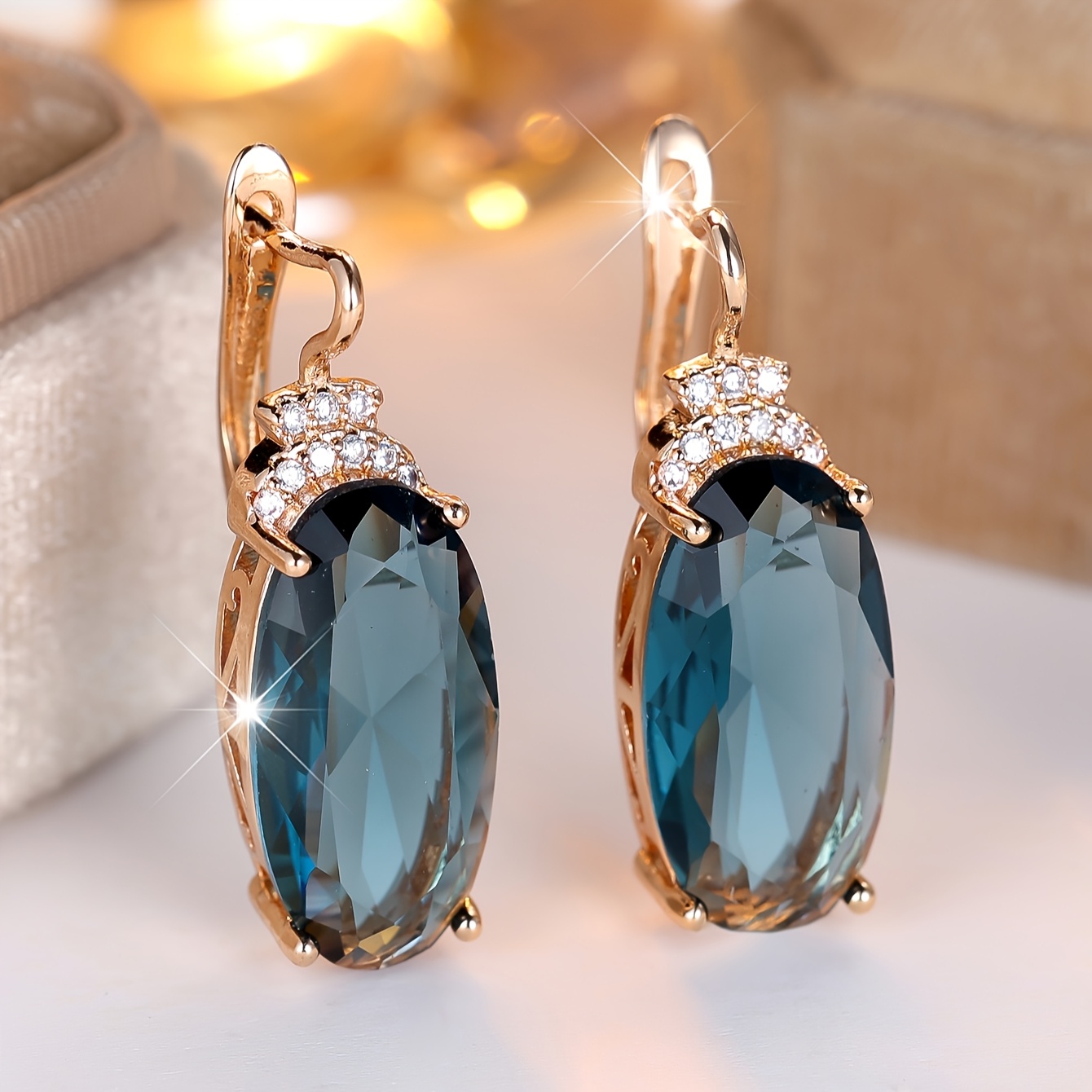 Image of Pair Of Luxurious Oval Earrings, Banquet Party Vacation Earrings, Wearable For Proposal Engagement Wedding Banquets