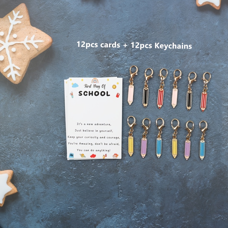 TEMU Lot de 6/12 porte-clés pendentifs série crayons de papeterie pour la rentrée scolaire avec carte d'encouragement - Cadeaux et encourageants