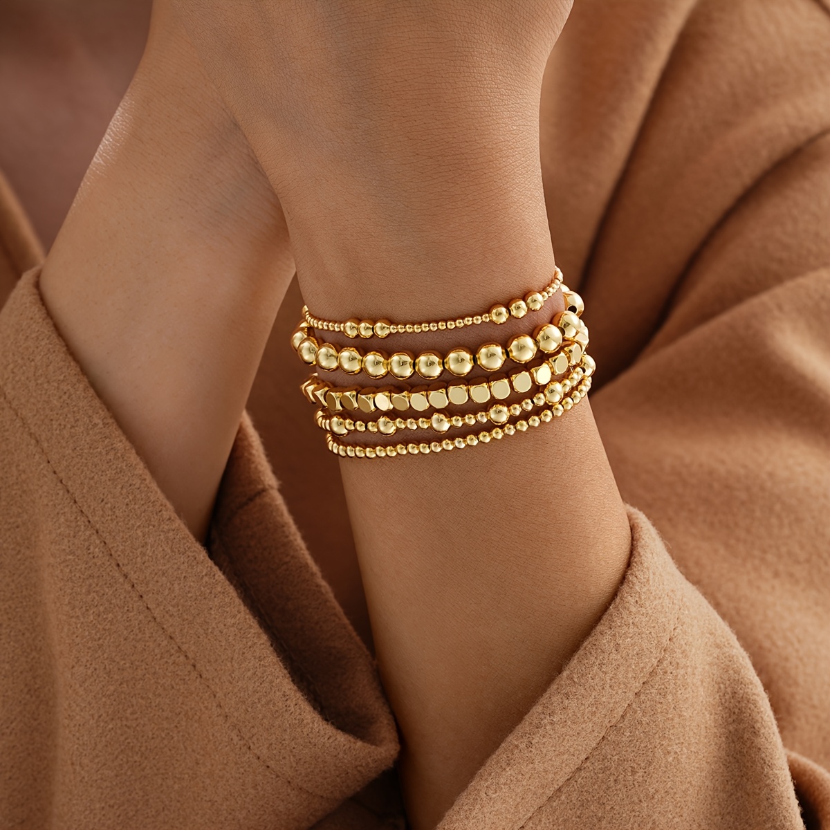 5pcss Fashion Premium Hand Chain Geometric Square Bead Temperament Creative 5pcs Set Elastic Beads Women Set