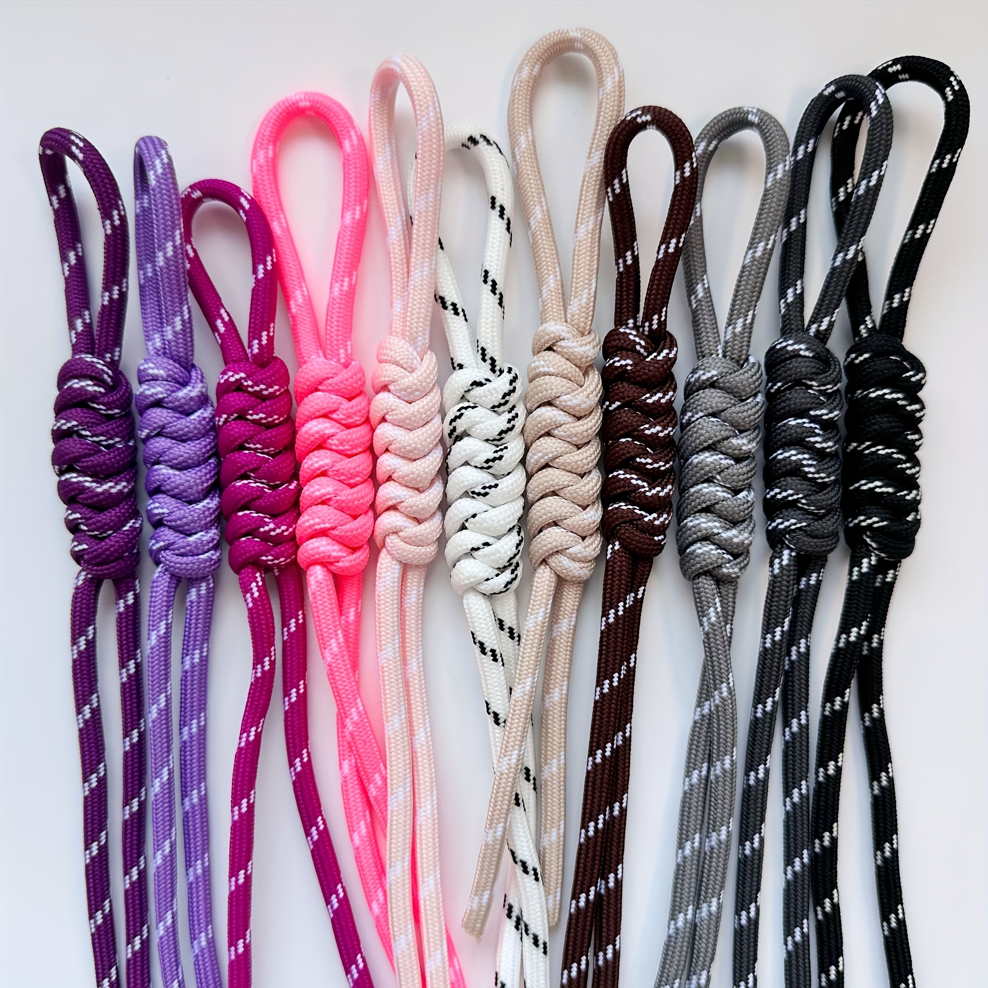 

1pc Hand-woven Knot Pendant Keychain - Nylon Charm - Diy Decorative Carabiner Clip For Valentine's Day - Single Piece, Diy Keychain Accessory|decorative Pendant| Nylon