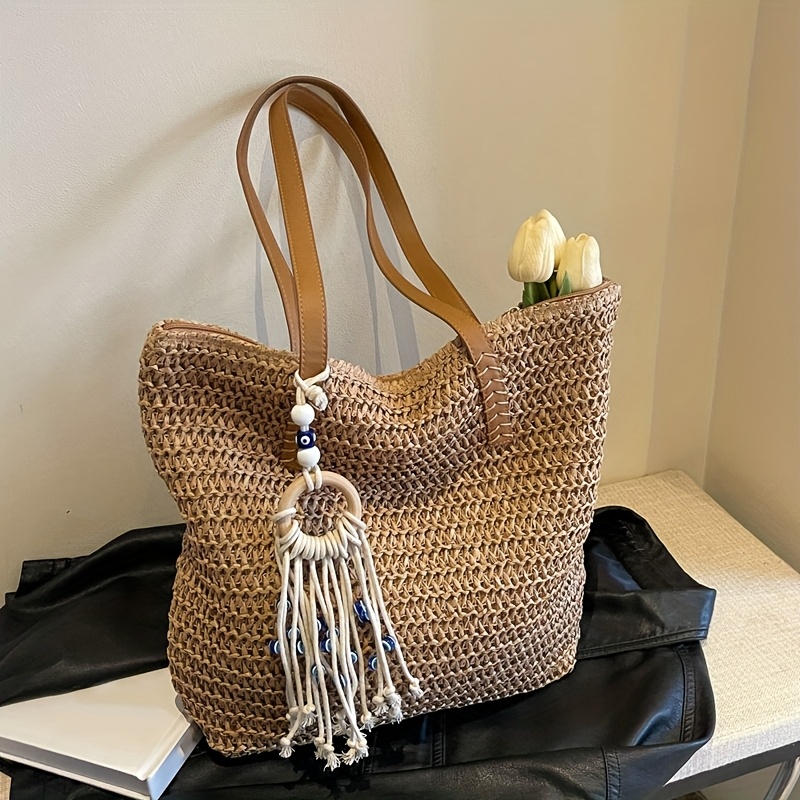 Large Capacity Woven Straw Shoulder Bag for Women Stylish Beach Tote with  Tassel Detail, Zip Closure, and Handles in Khaki/Cream Summer