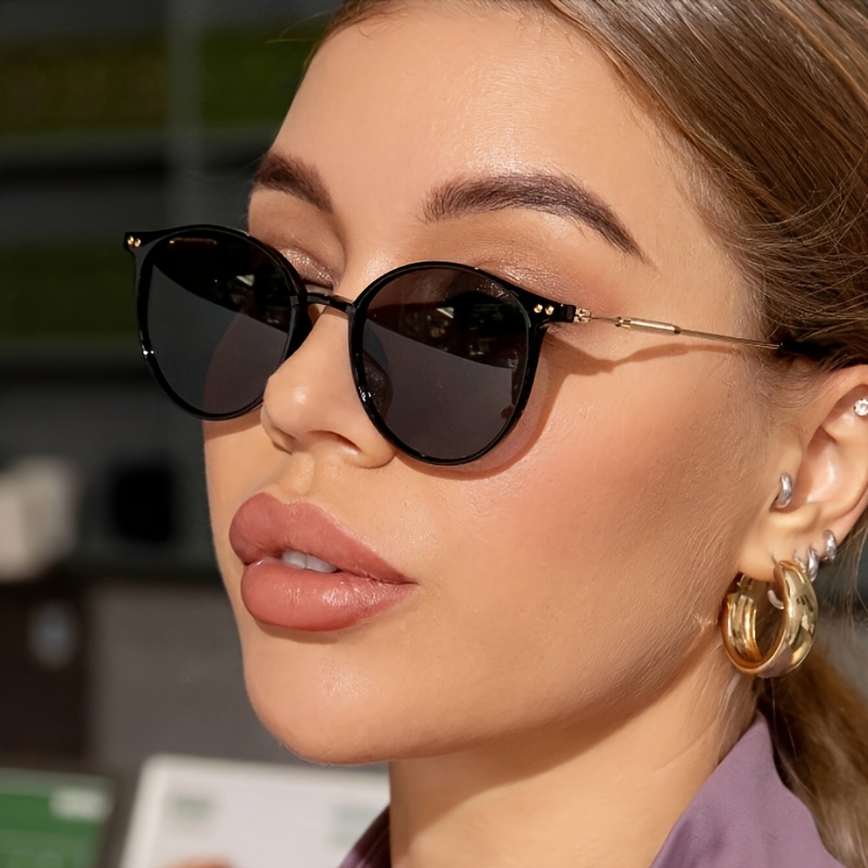 

Black Frame Fashion Glasses For Women, Gray Lenses