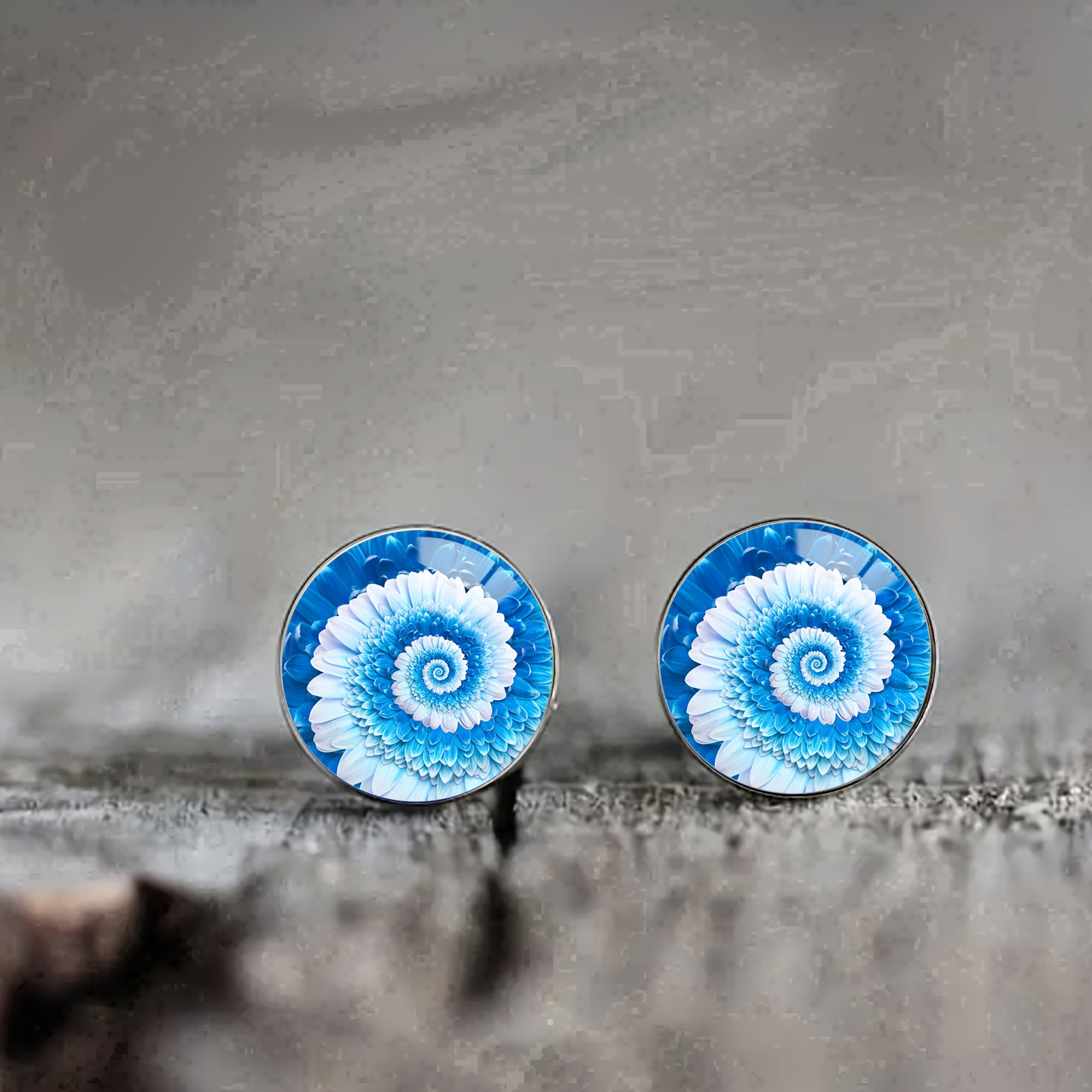 Image of A Pair Of Flower Stainless Earrings, Elegantly Stylish For Men And Women, Wear Or Holiday Gifts