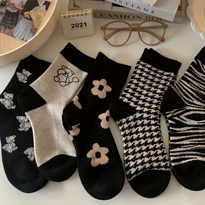 

5 Pairs Women's Fashion Socks, Cute Bear & Floral Print, Houndstooth, Polyester & Spandex, Breathable & Soft, Mid-calf Length, Knit, Machine & Dry Washable, Assorted Patterns