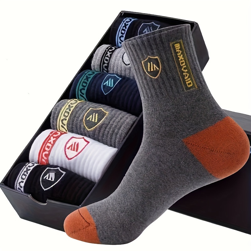 

5 Pairs Of Stylish Breathable Crew Socks For Men, Comfortable And Casual Soft Warm Socks For Winter And Autumn, For Autumn