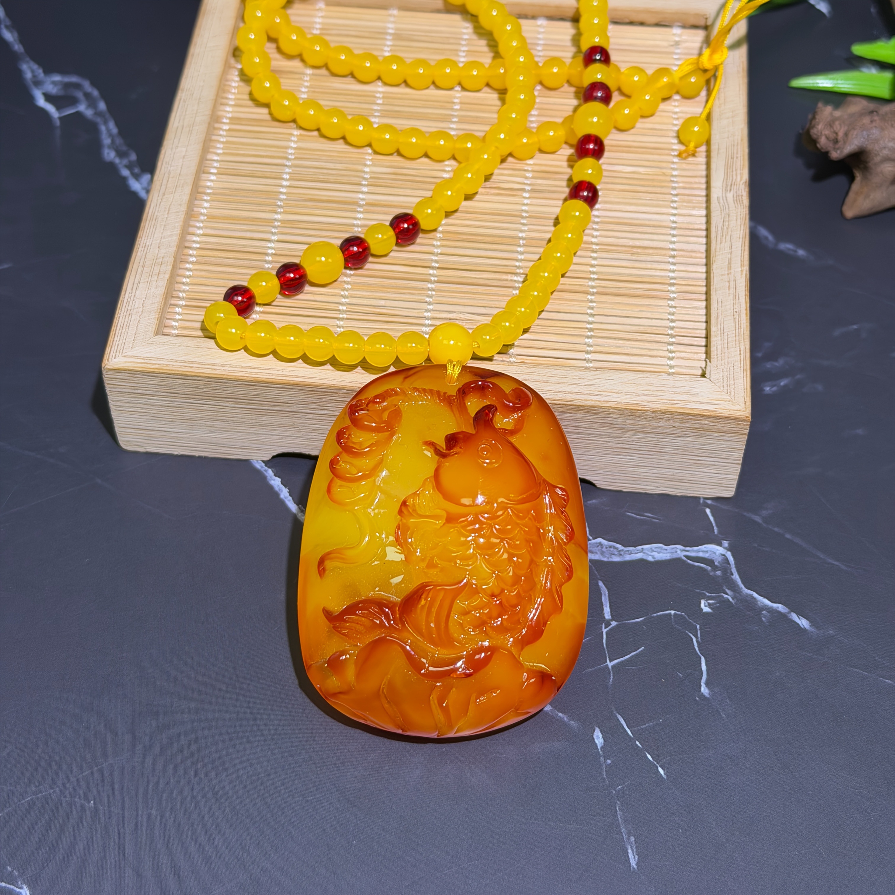 Unisex Chicken Oil Red Amber Fish Pendant Necklace