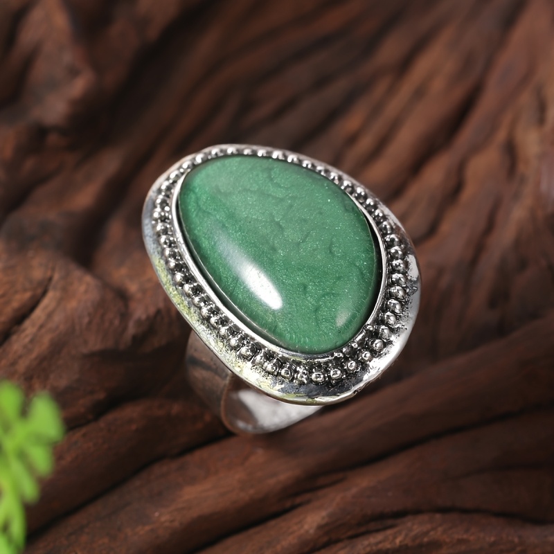 Image of 1 Alloy Men's And Women's Silvery Plated Ring Oval Retro Classic Do Old Fashion Bohemian Banquet Wedding Green Resin Light Luxury Court Style, Spring And Summer Jewelry For , Family, Lovers