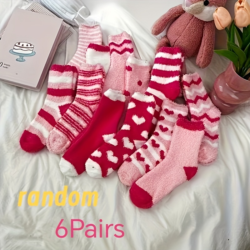 

6 Pairs Heart Pattern Mid Calf Socks, Polyester & Spandex Material, Machine Washable, Autumn And Winter Plus Velvet Thickened Warm Sleeping Socks