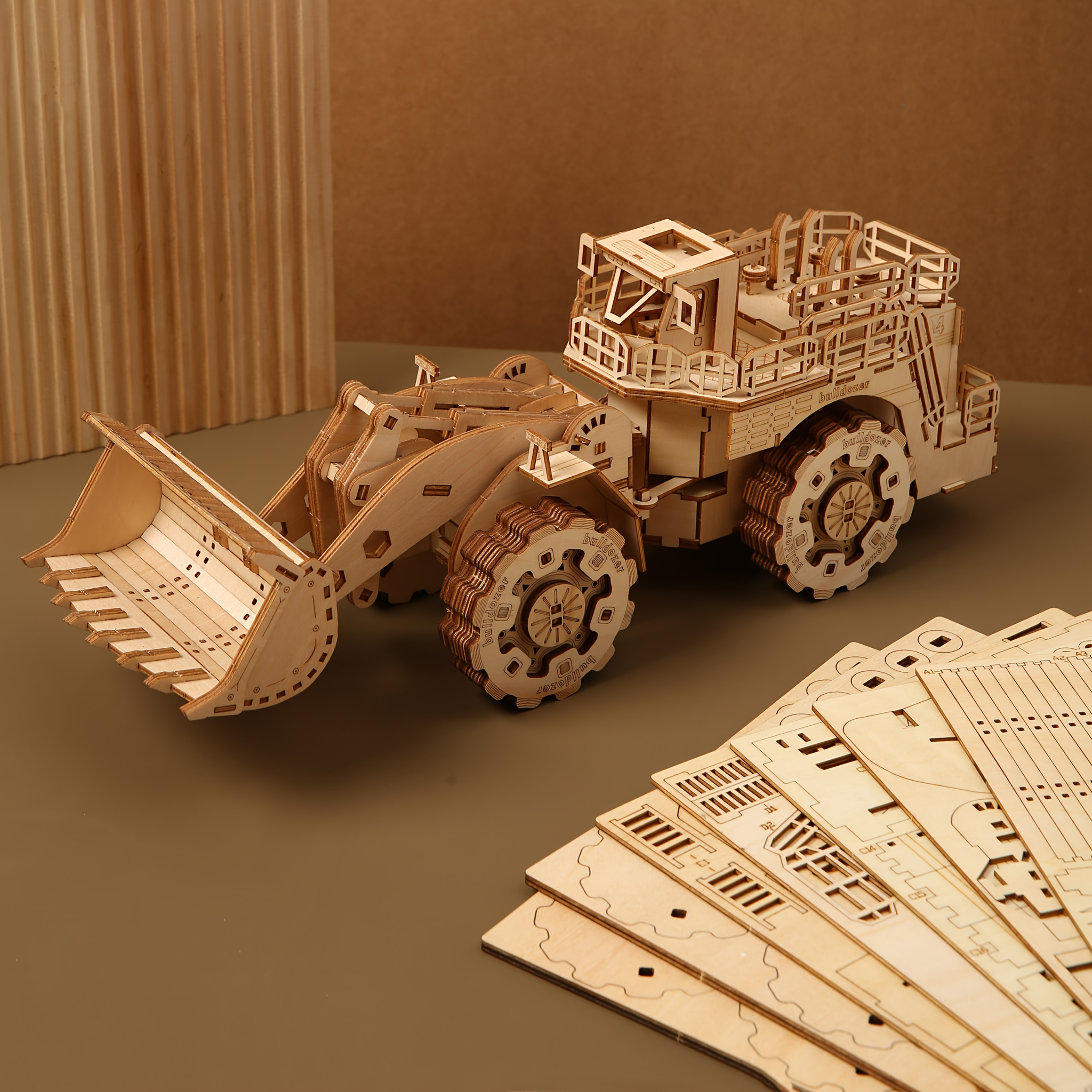Image of Challenging 3d Wooden Puzzle Models For – Intricate Steam Train And Forklift With Mechanical Design, Perfect For Hobbyists And Collectors