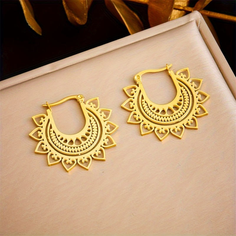 Image of 1 Pair Fashionable Minimalist Ethnic Style Bohemian Hollow Out Ring Earrings Stainless Steel Material Earrings For Daily Wear, Gift For , Suitable For Parties And Festive Occasions
