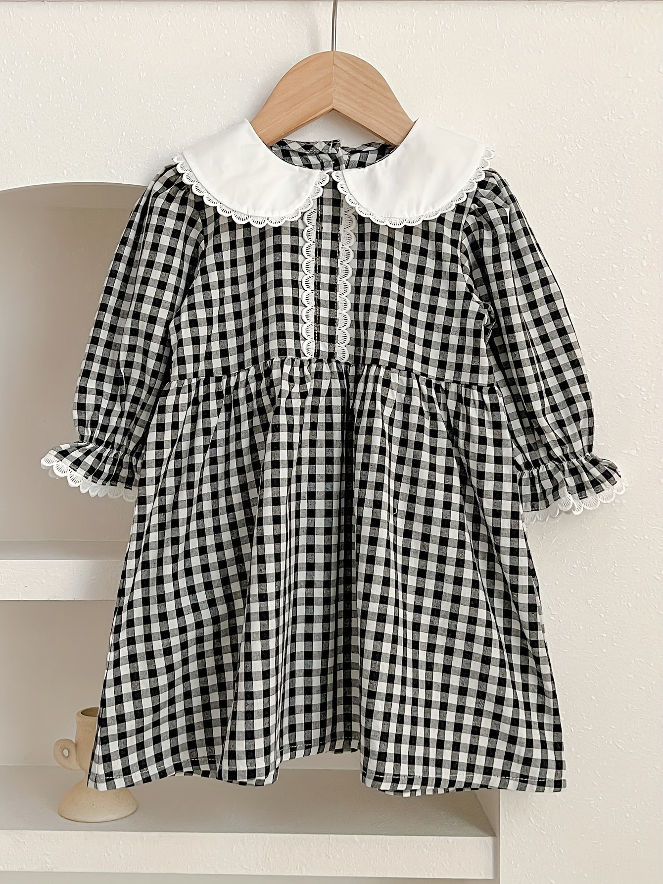 ' Black and White Gingham Check Dress with Ruffle Collar and Petal Long  Sleeves, 100% Cotton Casual Knee-High Tunic with Trapeze Hem - Spring/Fall  Non