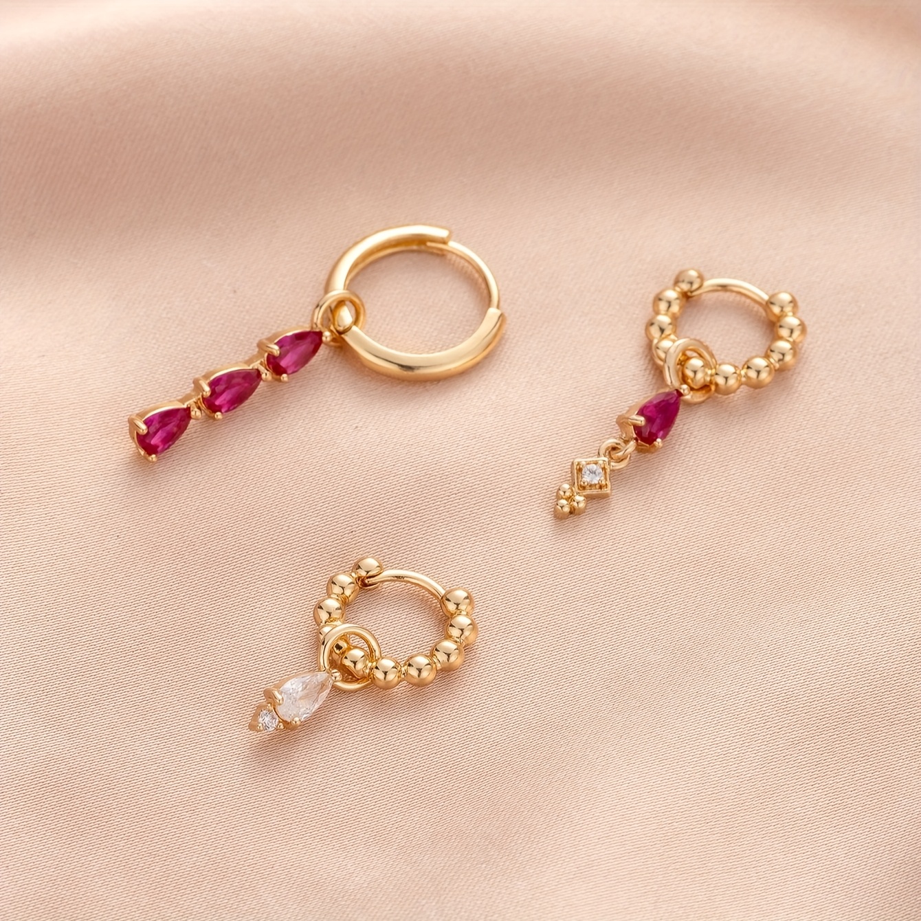 E-shop 3er-Set Damenmode Ohrringe, Vintage Exquisite Rosa Synthetische Zirkonia Tropfen Anhänger Verziert mit Ohrhaken, Ideales Geschenk für