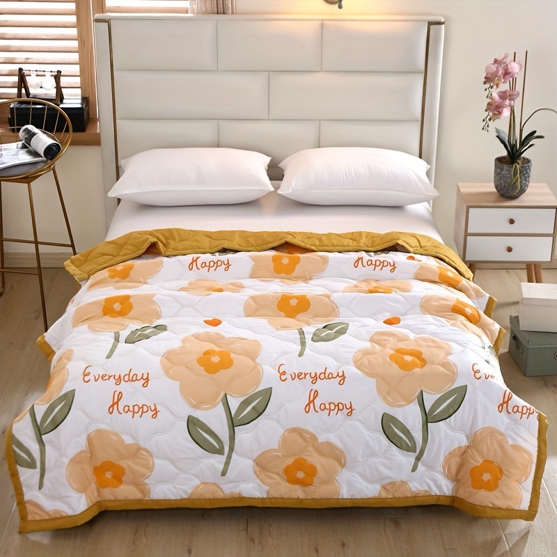 

Ultra-soft Summer Quilt - Lightweight, Breathable Floral Print Bedding For All Seasons, Hypoallergenic & Machine Washable