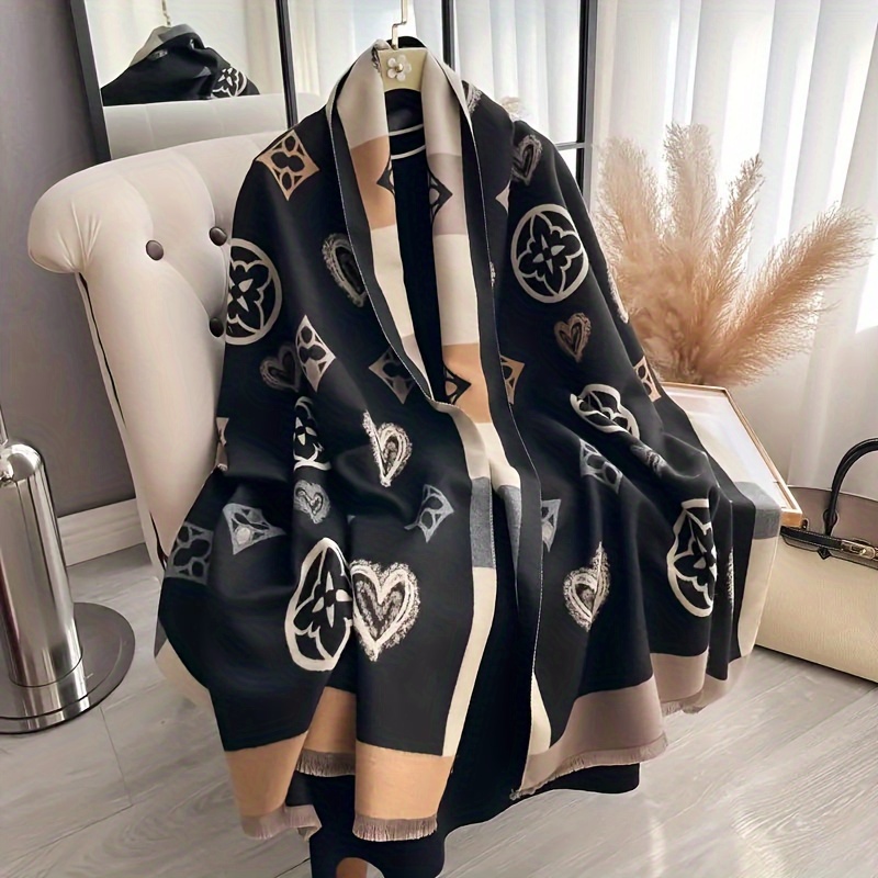 

Chic Geometric Heart & Diamond Pattern Scarf - Cozy, Warm Polyester Shawl With Tassel Trim For Women | Fall/winter