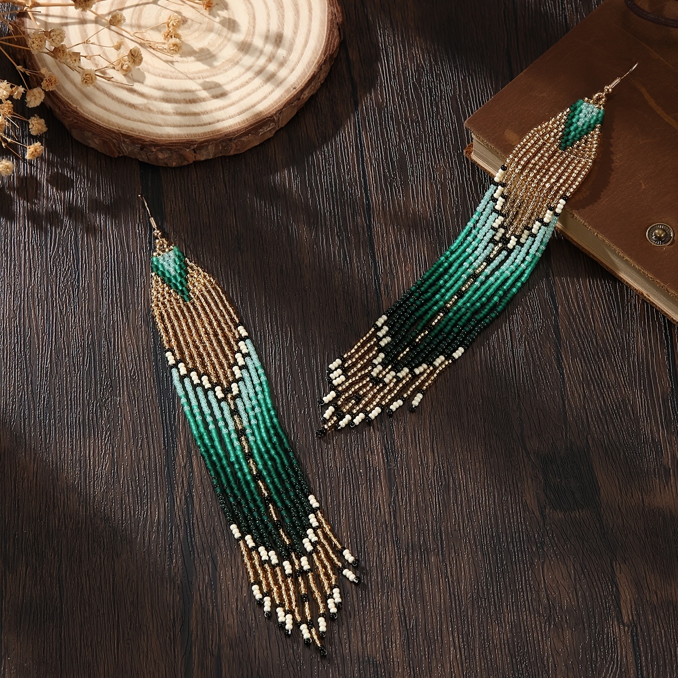 TEMU Une paire de longues boucles d'oreilles pendantes à pompons vintage pour femme, boucles d'oreilles hypoallergéniques de style bohème, vert avec