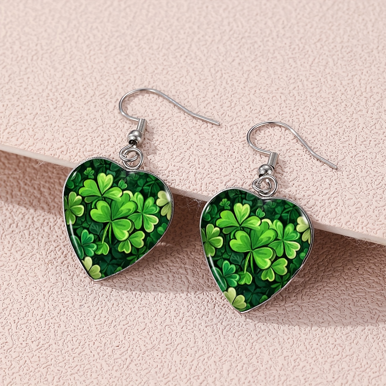 TEMU 1 Pair Green Heart Shaped Earrings, 's Day Love Jewelry, Unisex Holiday Gift, Party Accessory