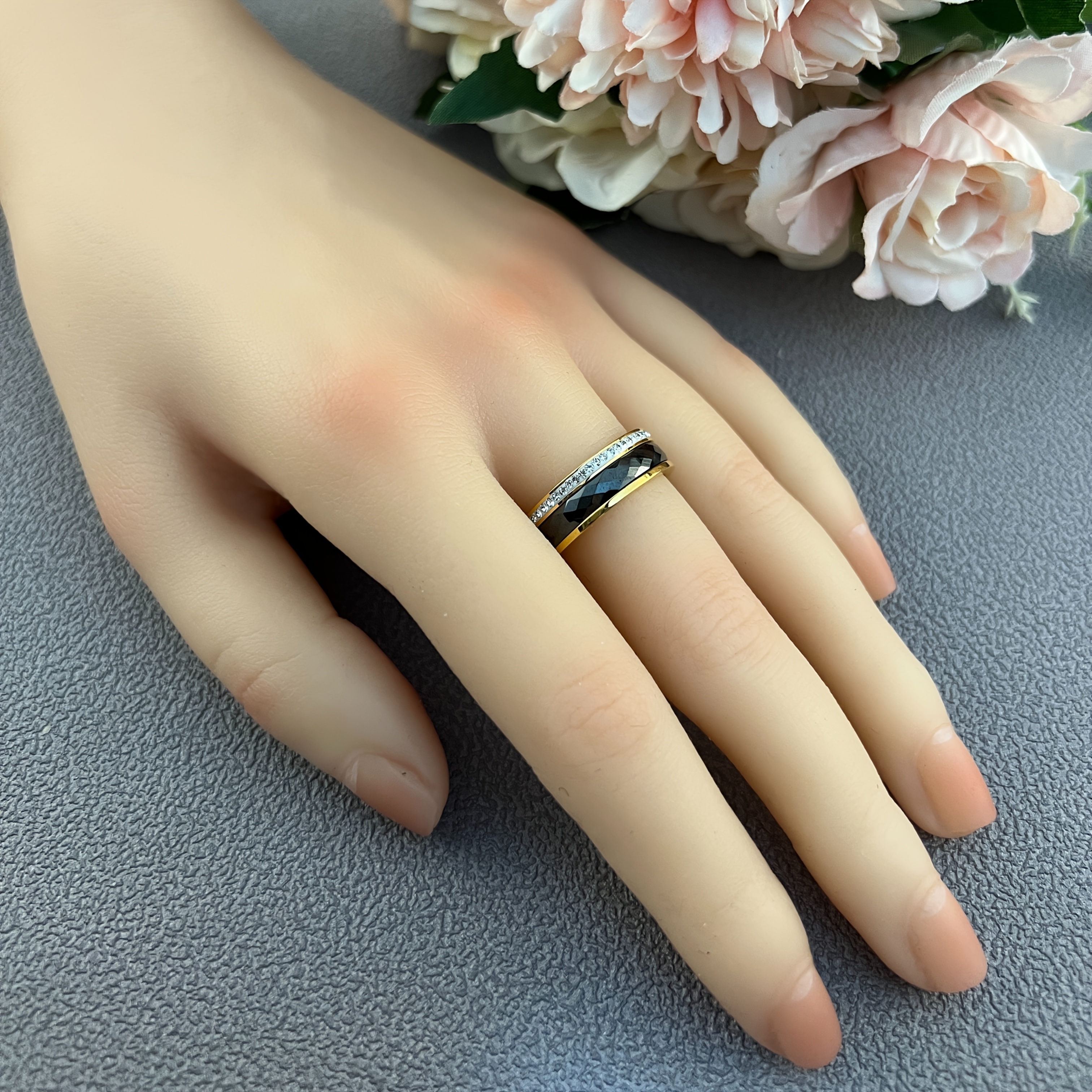 1pc elegant black ceramic 304l stainless steel rotatable ring with sparkling rhinestones   weddings anniversaries   index finger jewelry twist ring design polished   Product details 2