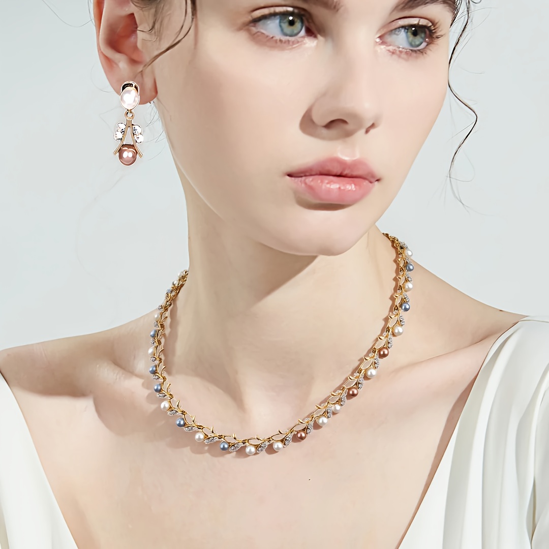 Korea Pearl Necklace Bracelet Earrings 3 Pieces Set, Fashionable And Fresh, Trend Forward, High-end Atmosphere. Used For Bridal Gowns, Multi-functional Accessories That, Mother'S Day
