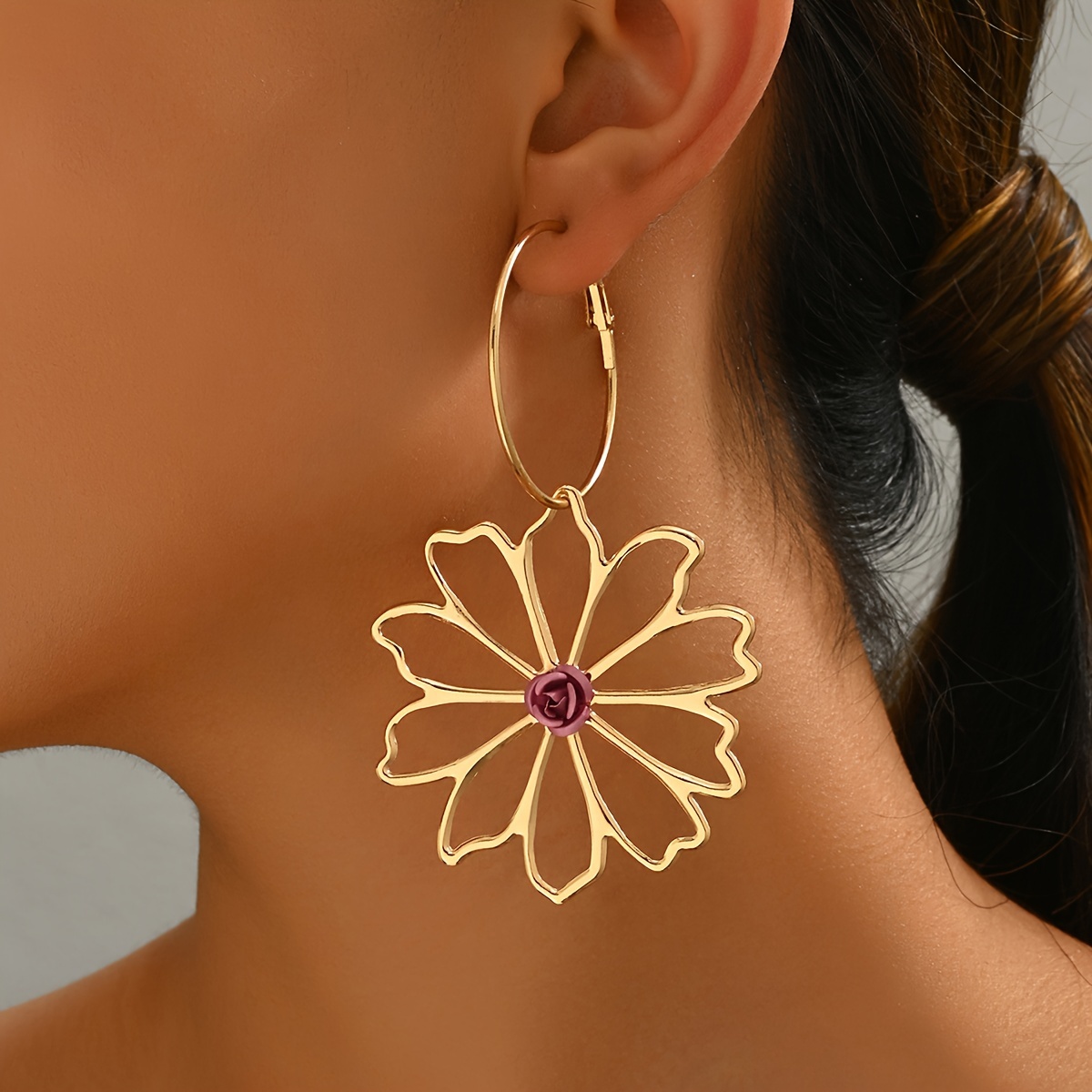 TEMU 1 Paire de Boucles d'Oreilles Femme Printemps/Été, Design Géométrique Vintage Élégant en Métal avec Fleur et Centre Rose, Grandes Boucles