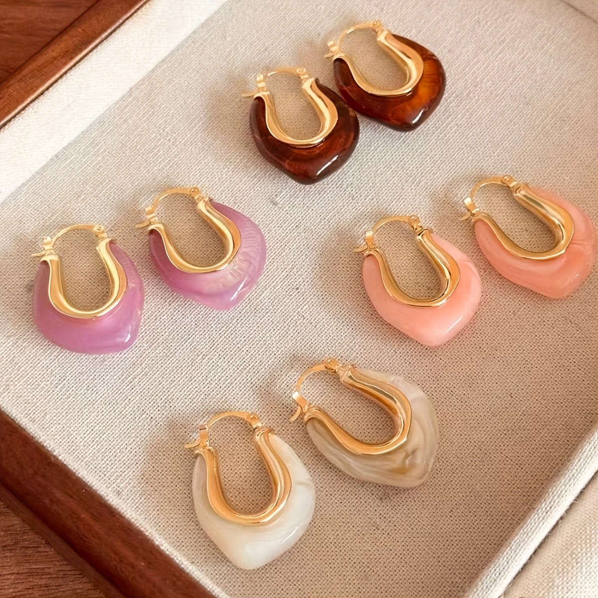 TEMU 8pcs Vintage Elegant Irregular U-shaped Geometric Resin Earring Set, Multi-tone, Suitable For Women' Gifting And Banquet Occasions, Exquisite